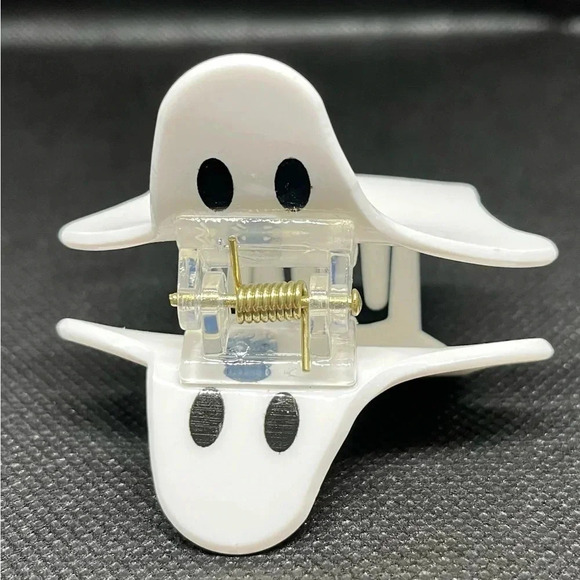 Halloween themed  ghost hair clip π» - Picture 5 of 6